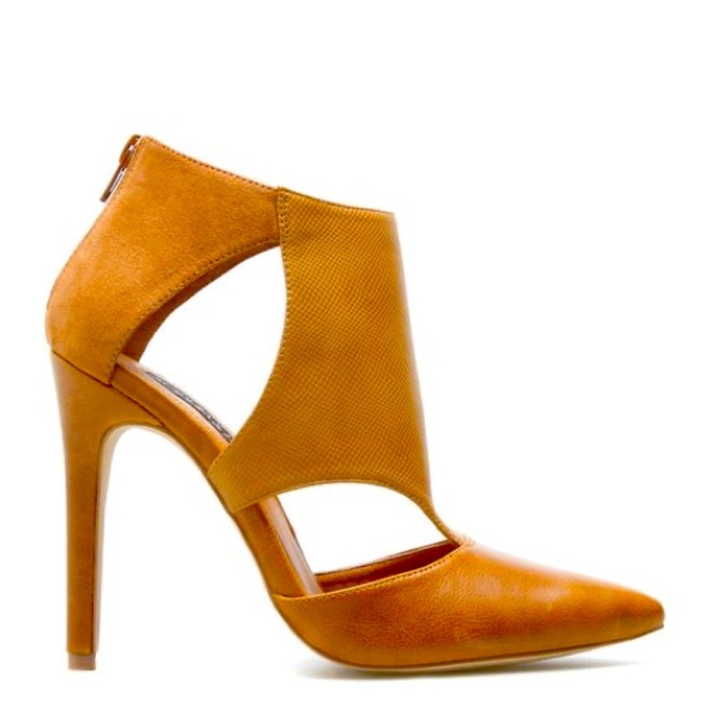 SHOEDAZZLE •Sophia & Lee Brand• Sheldon Tan Zip-Up Bootie Type Heels